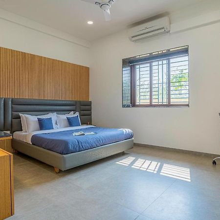 Stayvista'S Le Bon Horizon - Hillside Elegance With Chic Interiors, Poolside Serenity & Picturesque Gazebo - Proximity To Sula Nāsik Eksteriør bilde