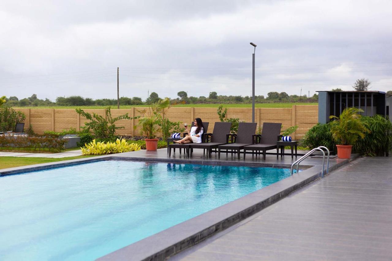 Stayvista'S Le Bon Horizon - Hillside Elegance With Chic Interiors, Poolside Serenity & Picturesque Gazebo - Proximity To Sula Nāsik Eksteriør bilde