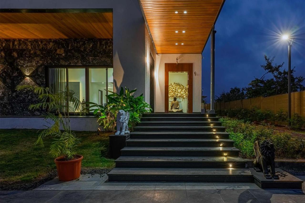 Stayvista'S Le Bon Horizon - Hillside Elegance With Chic Interiors, Poolside Serenity & Picturesque Gazebo - Proximity To Sula Nāsik Eksteriør bilde