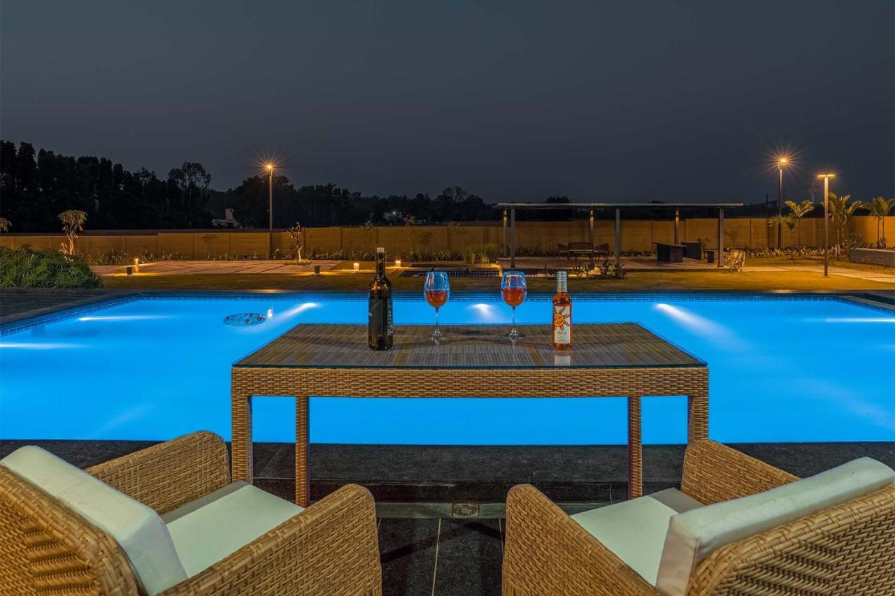 Stayvista'S Le Bon Horizon - Hillside Elegance With Chic Interiors, Poolside Serenity & Picturesque Gazebo - Proximity To Sula Nāsik Eksteriør bilde